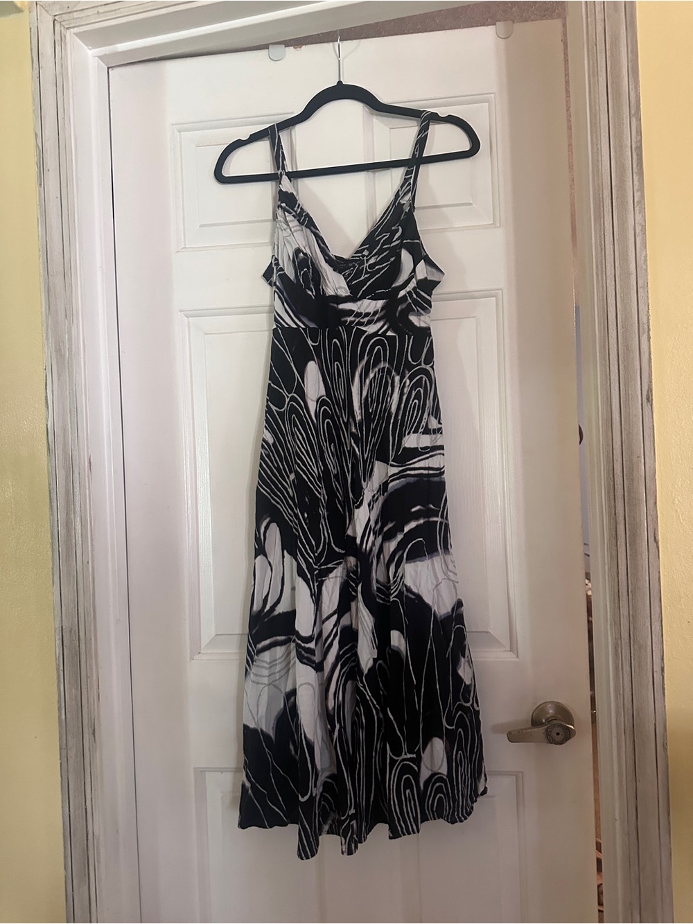 Jams World Black & White Swirl Maxi Dress